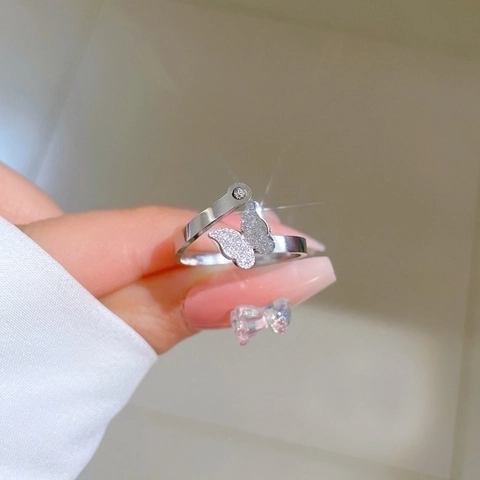 Anello Farfalla Minimalista Acciaio Al Titanio Smerigliato Zircone Aperto Regolabile Gioielli Di Moda Per Uomo Donna