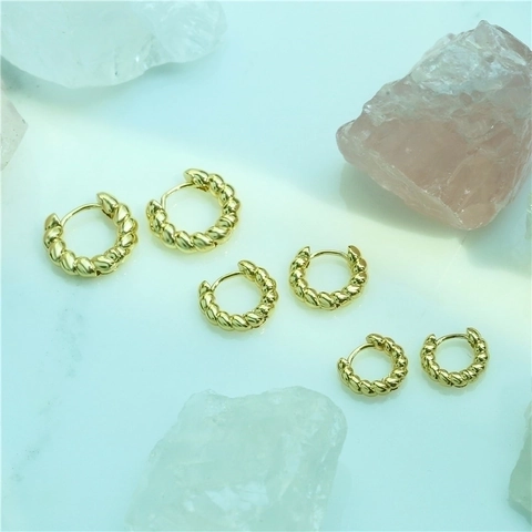 Brass Hoop Earrings Twisted Rope Geometric Star Shape Gold Plated Minimalist Huggie Fashion Jewelry For Women