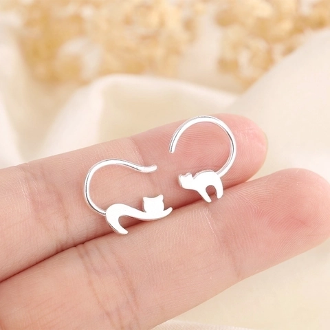 Pendientes Gancho Gato Asimétricos Cobre Color Plata Lindo Animal Joyería Mínimalista Creativa Para Mujer