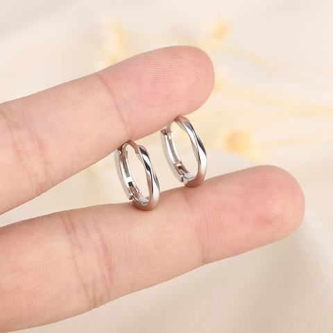Pendientes de Aro con Torsión de Cinta de Moebius Estilo Coreano para Mujer Pendientes de Aro Geométricos Minimalistas Color Plata