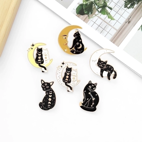 Schattige Emaille Kat Maan Broche Set Voor Vrouwen Legering Zwart Wit Kittens Sterrenhemel Maanfasen Reversspeld Badge Mode Sieraden Accessoire