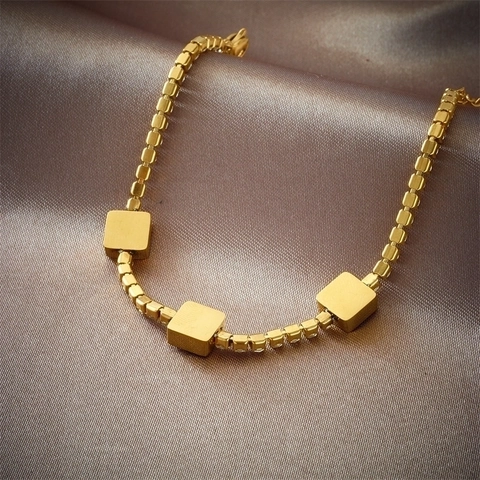Bracciale Da Donna In Acciaio Al Titanio Placcato Oro Con Pietra Preziosa Verde Quadrata E Catena Di Zirconi Bianchi Gioielli Di Moda Regolabili