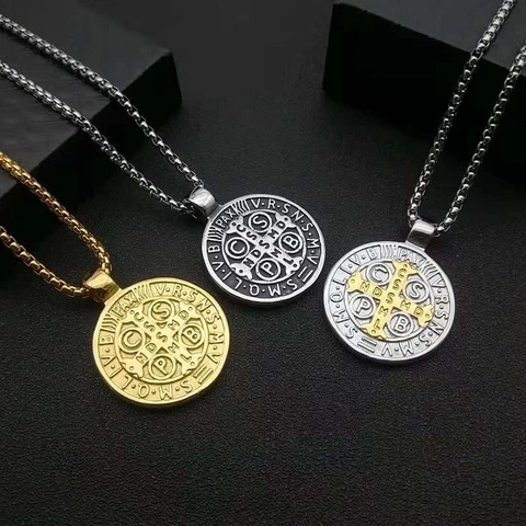 Saint Benedict Medal Pendant Necklace 316 Stainless Steel Vintage Punk Religious Jewelry For Men Box Chain Hip Hop Style
