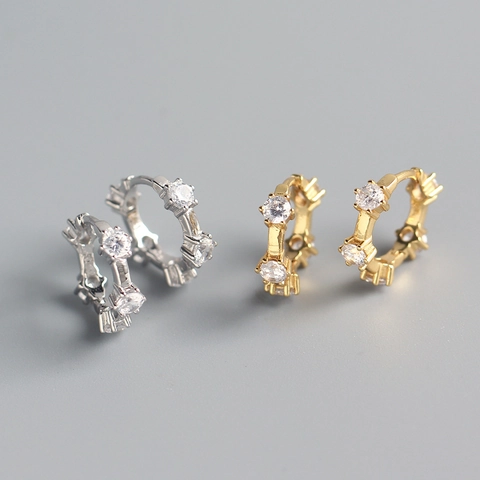 S925 Sterling Silber Huggie Hoop Ohrringe Für Damen Mit Zirkonia Krallenfassung INS Stil Geometrischer Schmuck Geschenk