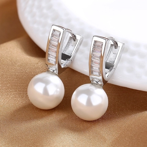 Geometrische Künstliche Perle Tropfenohrringe Baguette Schliff Zirkon Französisch Elegante Stil Schmuck Zubehör Für Frauen