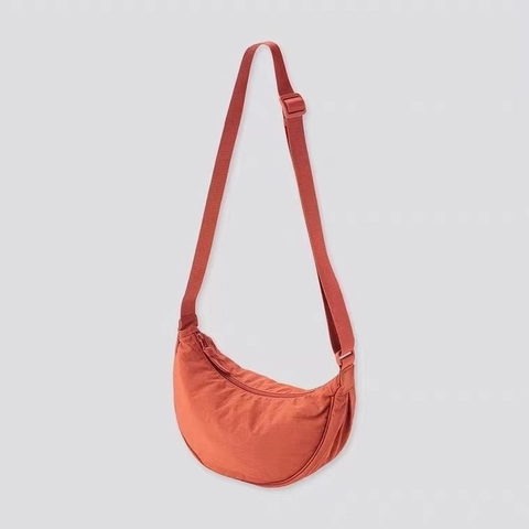 Bolso Bandolera De Nylon Ligero En Forma De Media Luna Para Mujer Bolso De Hombro Minimalista Casual