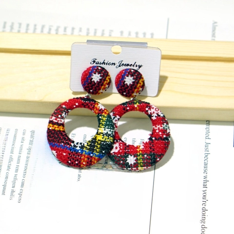 Christmas Plaid Fabric Round Hoop Stud Earrings With Stainless Steel Earring Post Geometric Snowflake Pattern For Women
