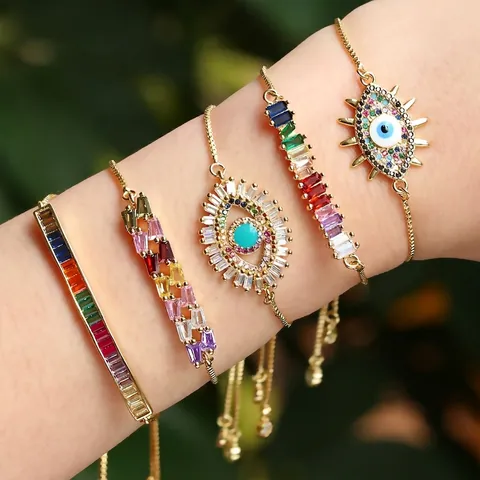 Bracciale Regolabile in Rame Boho con Zirconia Arcobaleno per Donna Bracciale con Ciondolo Geometrico Malocchio Dorato Gioielli di Moda