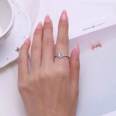 925 Sterling Silver Heart Moonstone V-Shaped Ring And Hoop Earrings Elegant Minimalist Zircon Jewelry For Women
