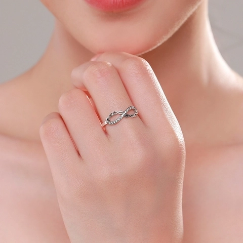Anello Infinito Argento Sterling 925 Zirconia Minimalista Elegante Gioielli Geometrici Per Donne