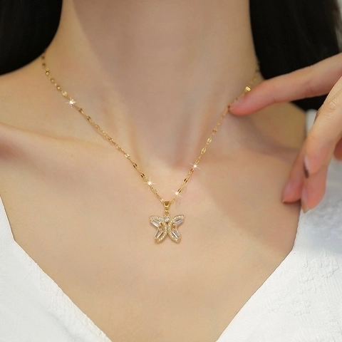 Butterfly Necklace Earrings Jewelry Set Hollow Zircon Titanium Steel Copper Gold Plated Elegant Party Women Silver Earring Post