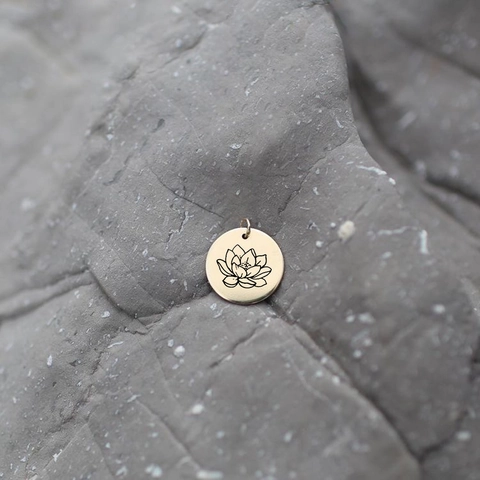 Rundanhänger Aus Edelstahl Für Die DIY-Schmuckherstellung Konstellation Tier Alphabet Gravierte Münz-Metall-Charms