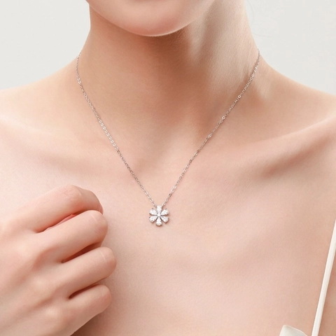 Flower Pendant Necklace 925 Sterling Silver Sparkly Cubic Zirconia Elegant Clavicle Cross Chain Jewelry For Women