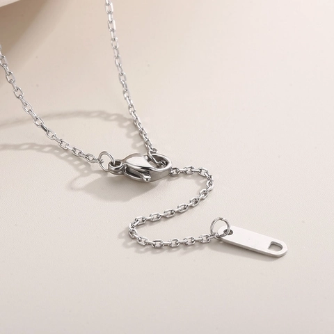 Collana Con Ciondolo Lettera MAMA In Acciaio Inossidabile Placcato Oro 18K Regalo Festa Della Mamma Gioielli Per Donna