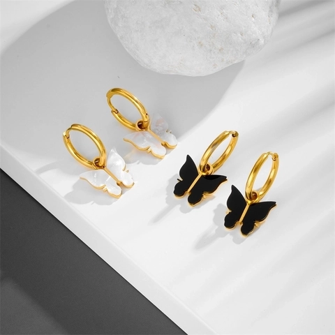 Boucles D'oreilles Huggie Pendentif Papillon Acier Inoxydable Plaqué Or Faux Coquillage Élégant Style Coréen Pour Femmes