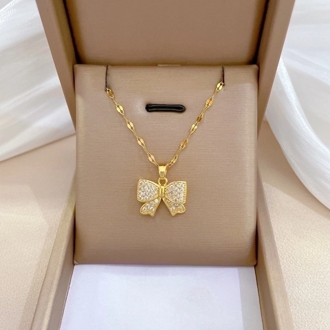Elegant Bow Pendant Necklace Women Luxury Micro Pave Zircon Stainless Steel Titanium Chain Jewelry Accessory Sparkling