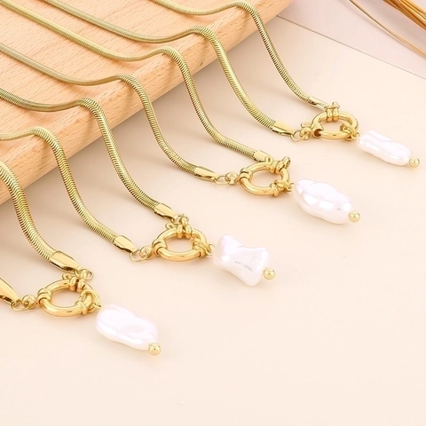French Vintage Stainless Steel Snake Bone Chain Necklace For Women Elegant Artificial Pearl Star Square Pendant Choker Jewelry
