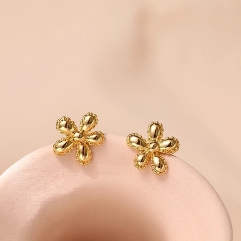 Pendientes De Botón De Flor Latón Chapado En Oro De 18K Diseño Cinco Pétalos Joyería Milgrain Con Poste De Oro 18K Mujer
