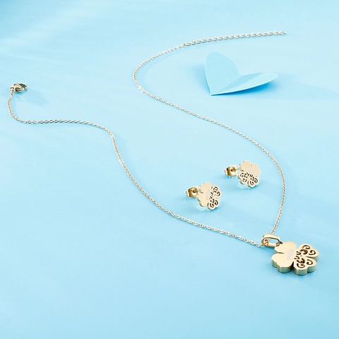 Stainless Steel Necklace And Earrings Four Leaf Clover Cutout Mae Engraved Mother Gift Elegant Jewelry For Women