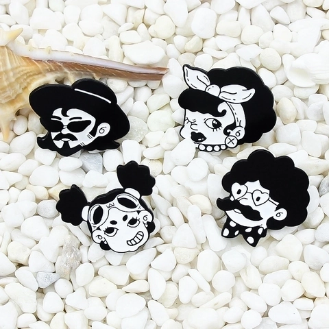 Retro Cartoon Personage Emaille Pin Legering Zwart Wit Portret Broche Voor Rugzak Kleding Accessoires Leuke Decoratieve Badge