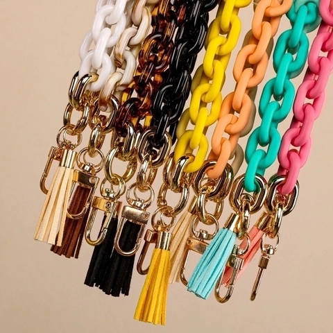 Portachiavi Alla Moda In Acrilico A Maglie Grosse Con Nappa E Chiusura A Moschettone In Metallo Per Borsa DIY Accessorio