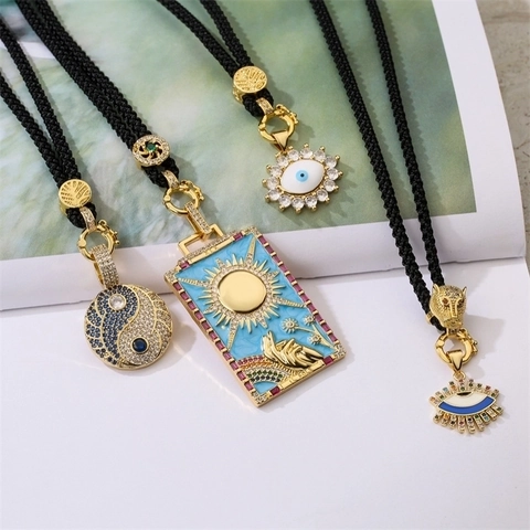 Collana con Ciondolo in Rame e Zirconia Bohemian per Donna Uomo Catena a Corda Intrecciata Nera Malocchio Sole dei Tarocchi Yin Yang Gioielli Mistici