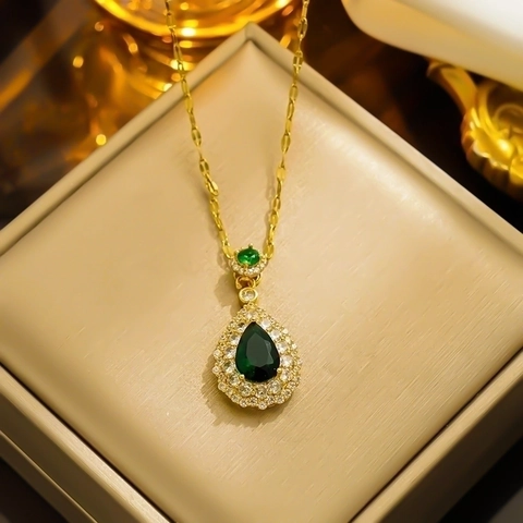 Collana Con Pendente A Goccia Elegante Acciaio Al Titanio Zirconia Gioielli Non Sbiaditi Per Donna Stile Dolce Di Classe