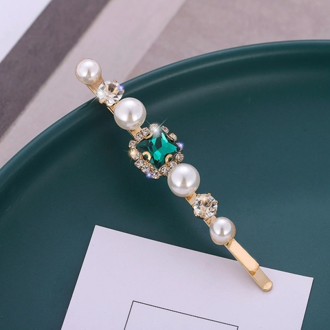Vintage Alloy Hair Clip With Artificial Pearl And Green Square Rhinestone Geometric Bobby Pin For Women Daily Party Hair Accessories