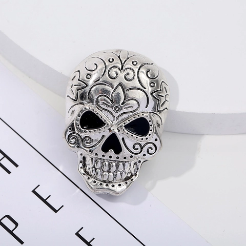 Skull Brooches Pin Badge Alloy Rhinestone Drip Oil Retro Vintage Gothic Punk Halloween Clothing Accessories Jewelry
