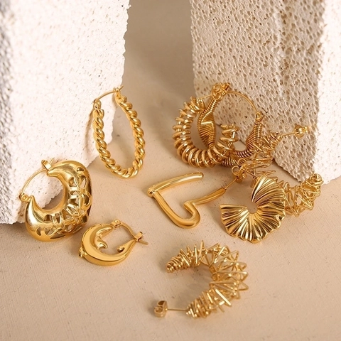 Orecchini A Cerchio Vintage In Acciaio Inossidabile Geometrici Cuore Cavo Forma Delfino Placcato Oro 18K Per Donna