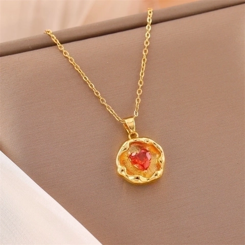 Collar Con Colgante De Corazón De Acero Inoxidable Vintage Chapado En Oro Incrustado De Circón Cadena De Clavícula Para Mujer Joyería Regalo