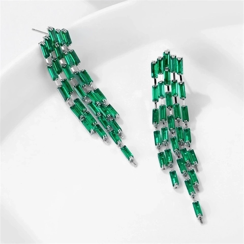 Lange Quasten-Ohrhänger Mit Kupfer-Ohrstecker Smaragdgrüner Gestufter Strass Eleganter Statement-Schmuck Für Damen Abendessen