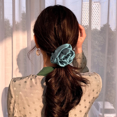 Large Rose Flower Scrunchie Satin Satin Elastic Hair Tie Elegant Handmade Ponytail Holder Hair Accessories For Women