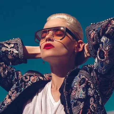 Lunettes De Soleil Carrées Surdimensionnées Mode Double Pont Protection UV400 Monture PC Métal Rétro Unisexe Pour Voyage