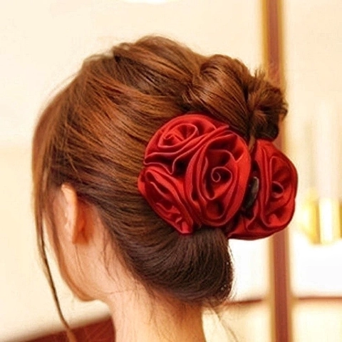 Elegant Dimensional Satin Rose Flower Hair Claw Clip Large Fabric Floral Hair Catch Vintage Korean Style Accessory Women