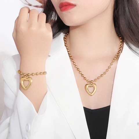 Collar Y Pulsera Con Colgante De Corazón De Acero Inoxidable Corazón Hueco Diamantes De Imitación Joyería Moda Mujer