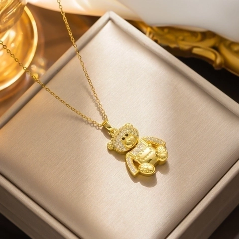Titanium Steel Sparkling Bear Pendant Necklace For Women Movable Full Rhinestone Inlaid Fashion Jewelry Luxury Neck Accessory Gift
