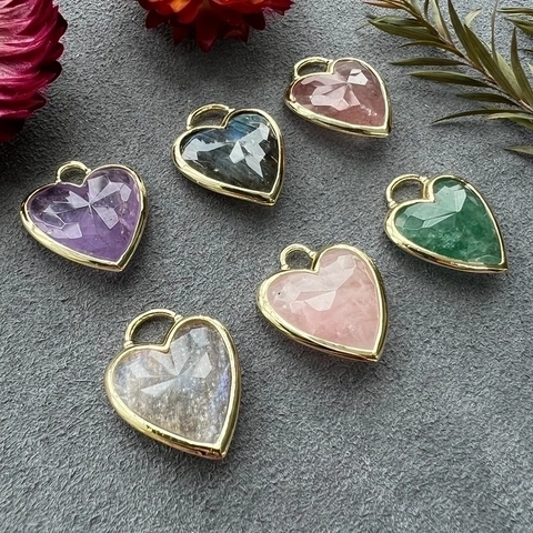 Natural Stone Heart Shaped Pendant Gold Plated Semi Precious Crystal Amethyst Labradorite Jewelry DIY Accessories Women