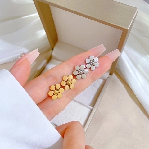 Pendientes De Flor De Acero De Titanio Joyería Elegante Geométrica Minimalista Para Mujeres