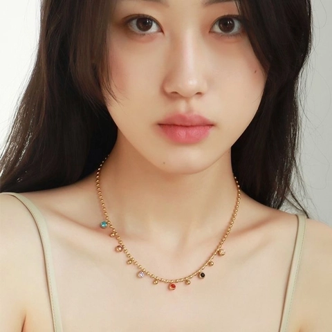 Titanium Steel Gold Plated Multi-color Rhinestone Beaded Necklace For Women Retro Fashion Small Drops Pendant Clavicle Chain Jewelry