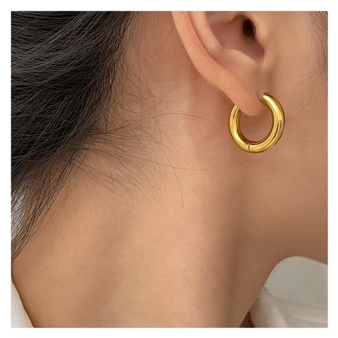 Orecchini a Cerchio in Acciaio al Titanio Minimalisti per Donna Fibbie per Orecchie Oro Argento Lucidate a Specchio Gioielli Stile Freddo