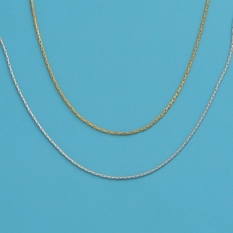 Stainless Steel Necklace Chain 18K Gold Plated Vacuum Plated Thin Clavicle Chain Minimalist Women Jewelry Accessory