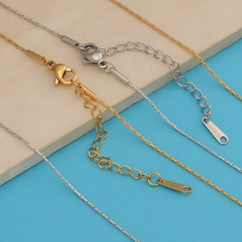 Stainless Steel Necklace Chain 18K Gold Plated Vacuum Plated Thin Clavicle Chain Minimalist Women Jewelry Accessory