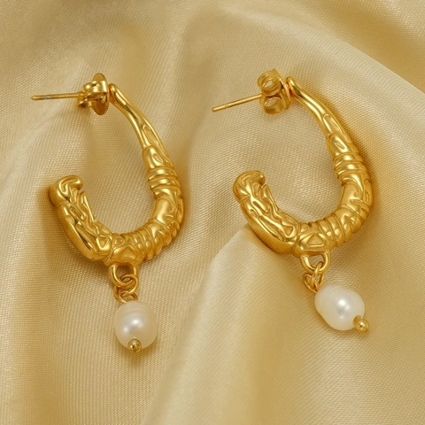 Orecchini Pendenti Con Künstliche Perle A Forma Di U Vintage Francese Acciaio Inossidabile Placcato Oro 18K Texture Fusa Donna