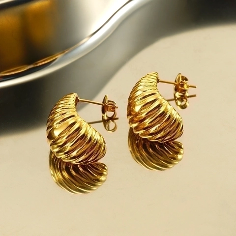 Chunky Croissant Oorknopjes Voor Dames Roestvrij Staal Verguld Geribbeld Spiraal Textuur Geometrische Vintage Sieraden