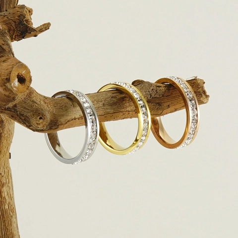 Anillo De Eternidad De Acero Inoxidable Con Circonitas Estilo Minimalista Ins Chapado En Oro De 18K Joyeria Para Mujer
