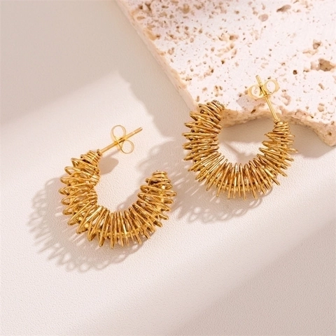 Stainless Steel Small Spring Hoop Earrings For Women Gold Geometric Twisted Wire Wrapped C Shape Coil Jewelry