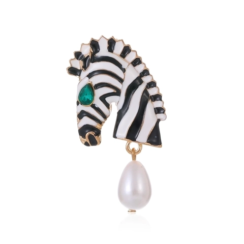 Vintage Zebra Head Brooch For Women Zinc Alloy Enamel Animal Pin With Artificial Pearl Pendant Rhinestone Jewelry Accessory