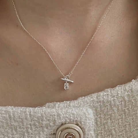 Minimalist 925 Sterling Silver OT Buckle Pendant Necklace For Women Gold Silver Electroplated Rhinestone Toggle Clasp Jewelry