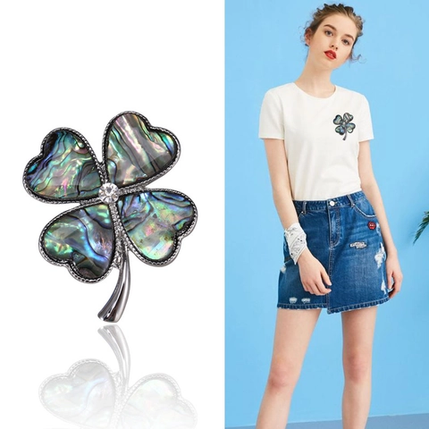 Elegante Broche De Trébol De Cuatro Hojas Con Concha De Abulón Natural Y Circón Alfiler De Flor De Aleación